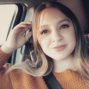 Meet your Posher, Jade